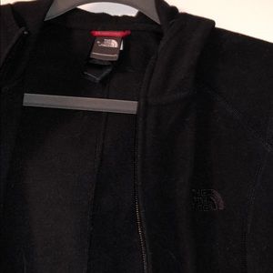 Light women’s North Face jacket